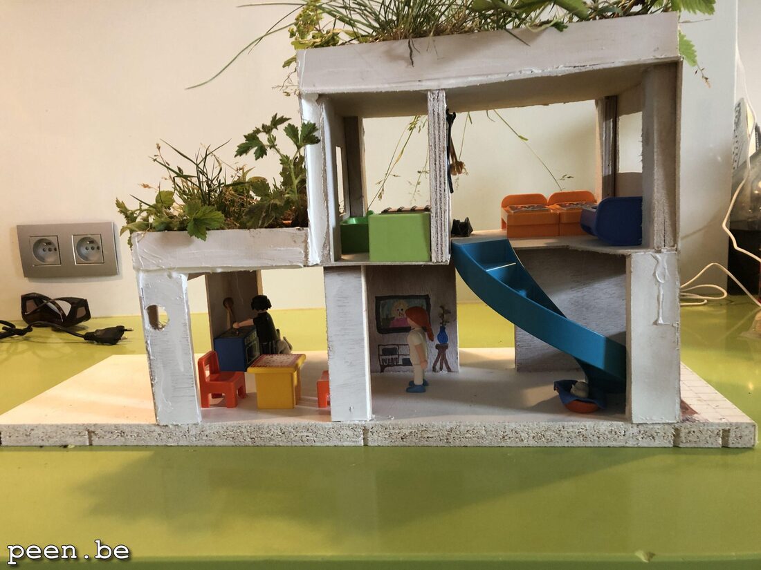Realistic City Doll House